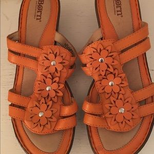 BORN Women Saleen Popaya Orange Flower Sandal